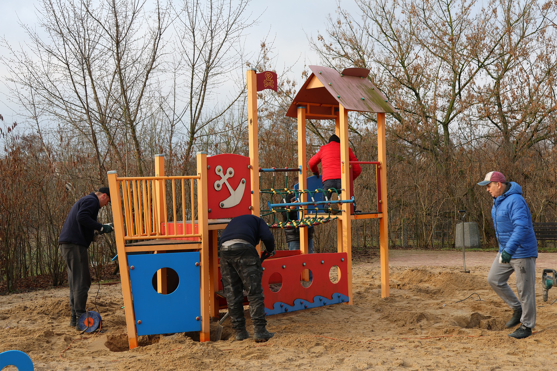 Remonty placów zabaw na terenie miasta